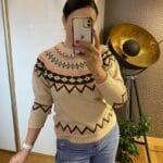 Ciepły mięsisty i miękki kremowy sweter VILA - Szafa Gosi - internetowy outlet z odzieżą damską