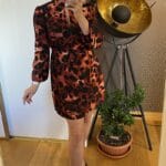 Sukienka pantera pomarańczowo bordowa wiązana na szyi - Szafa Gosi - internetowy outlet z odzieżą damską