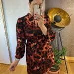 Sukienka pantera pomarańczowo bordowa wiązana na szyi - Szafa Gosi - internetowy outlet z odzieżą damską