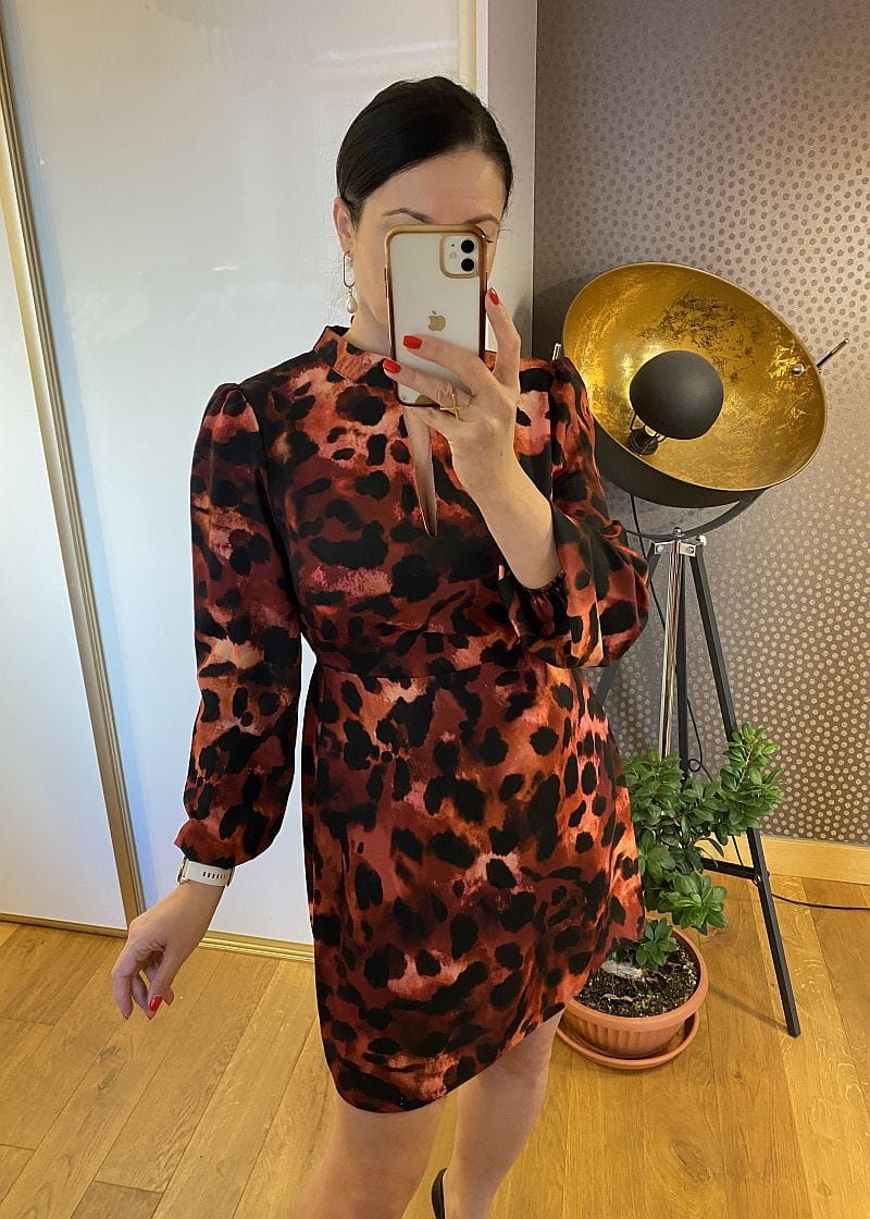 Sukienka pantera pomarańczowo bordowa wiązana na szyi - Szafa Gosi - internetowy outlet z odzieżą damską
