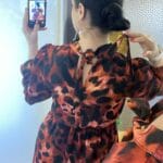 Sukienka pantera pomarańczowo bordowa wiązana na szyi - Szafa Gosi - internetowy outlet z odzieżą damską