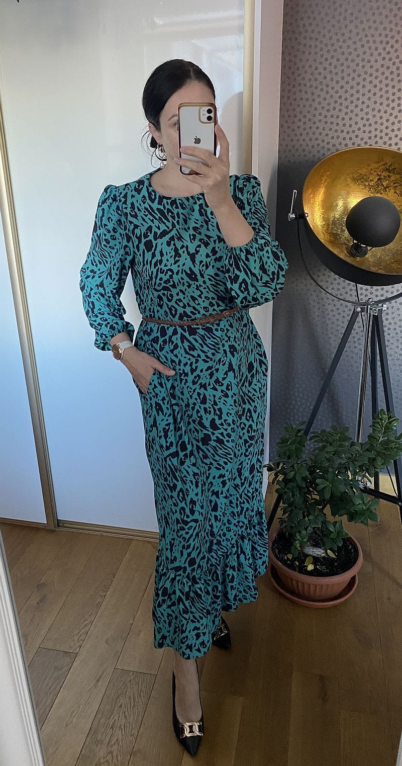 Sukienka z falbaną pantera - Szafa Gosi - internetowy outlet z odzieżą damską