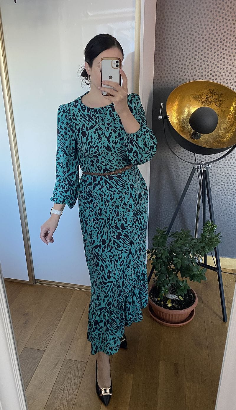 Sukienka z falbaną pantera - Szafa Gosi - internetowy outlet z odzieżą damską