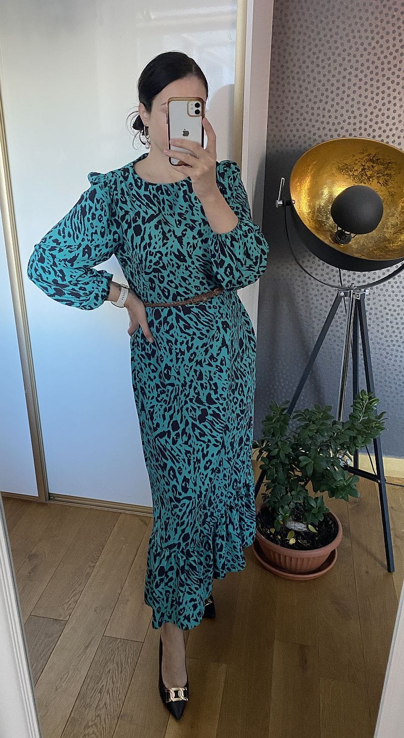 Sukienka z falbaną pantera - Szafa Gosi - internetowy outlet z odzieżą damską