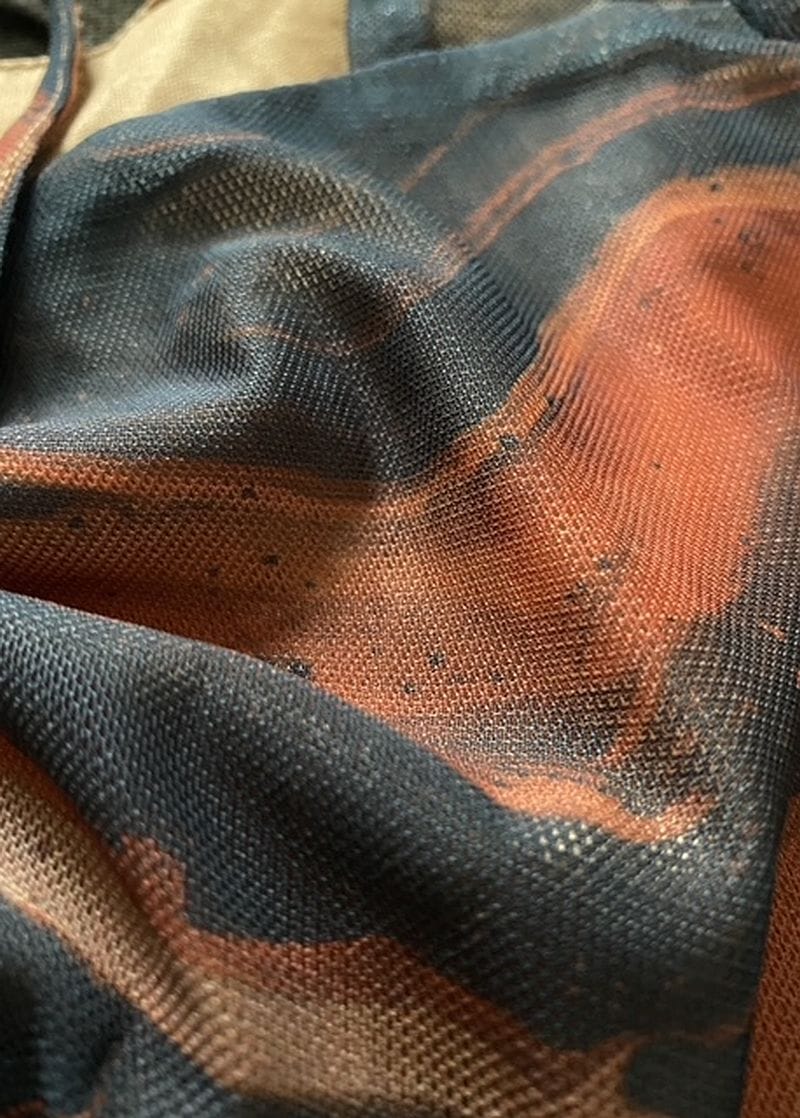 Sukienka z siateczki ze ściągaczem na biuście - Szafa Gosi - internetowy outlet z odzieżą damską