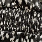 Czarno biała marszczona sukienka - Szafa Gosi - internetowy outlet z odzieżą damską